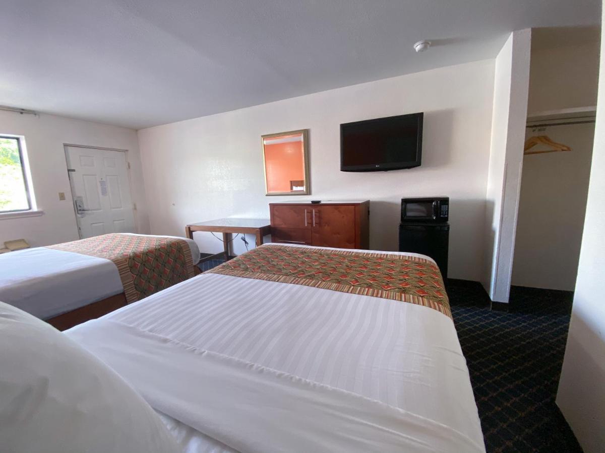 Royal Inn Richmond Hill- Savannah I-95 Екстериор снимка